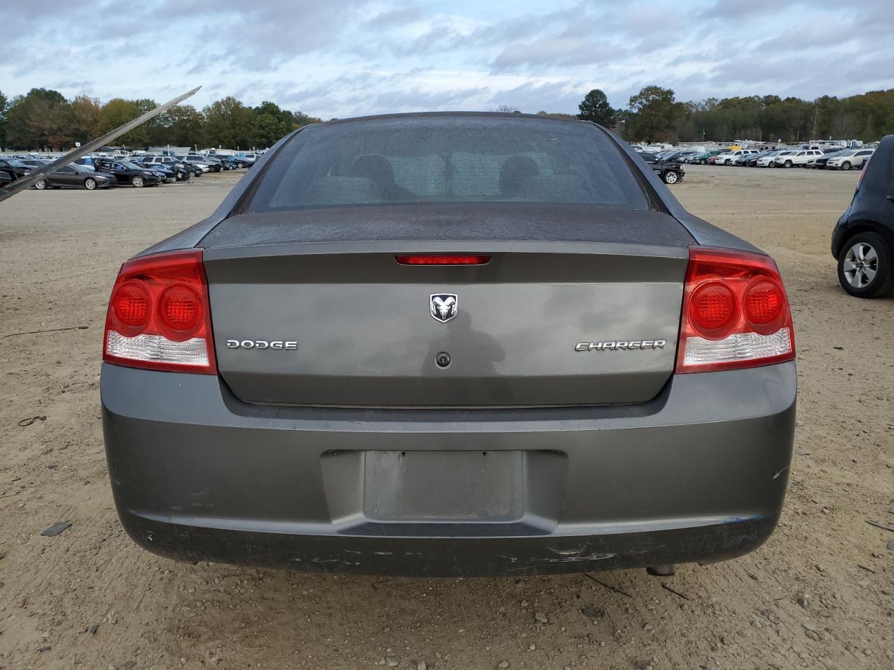 2010 DODGE CHARGER