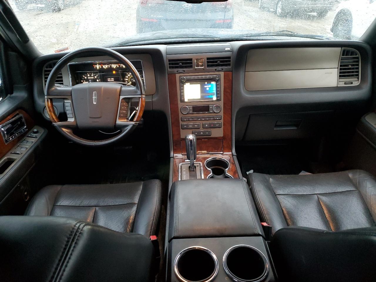 2013 LINCOLN Navigator