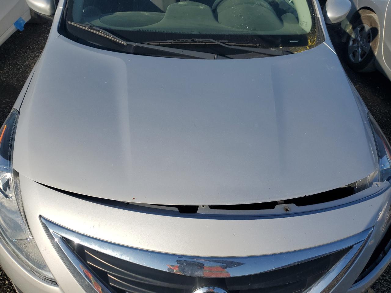 2018 NISSAN VERSA