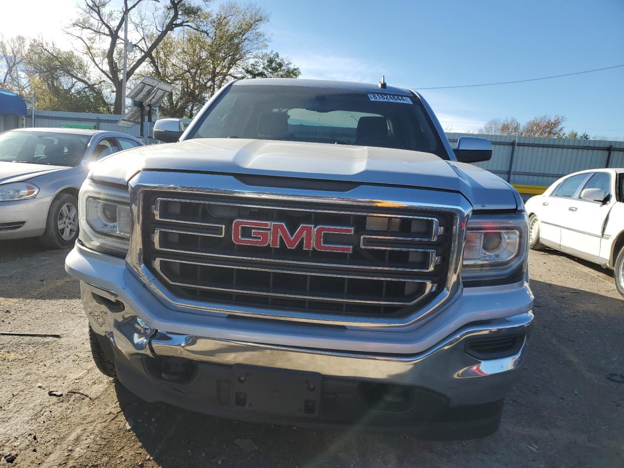 2016 GMC Sierra
