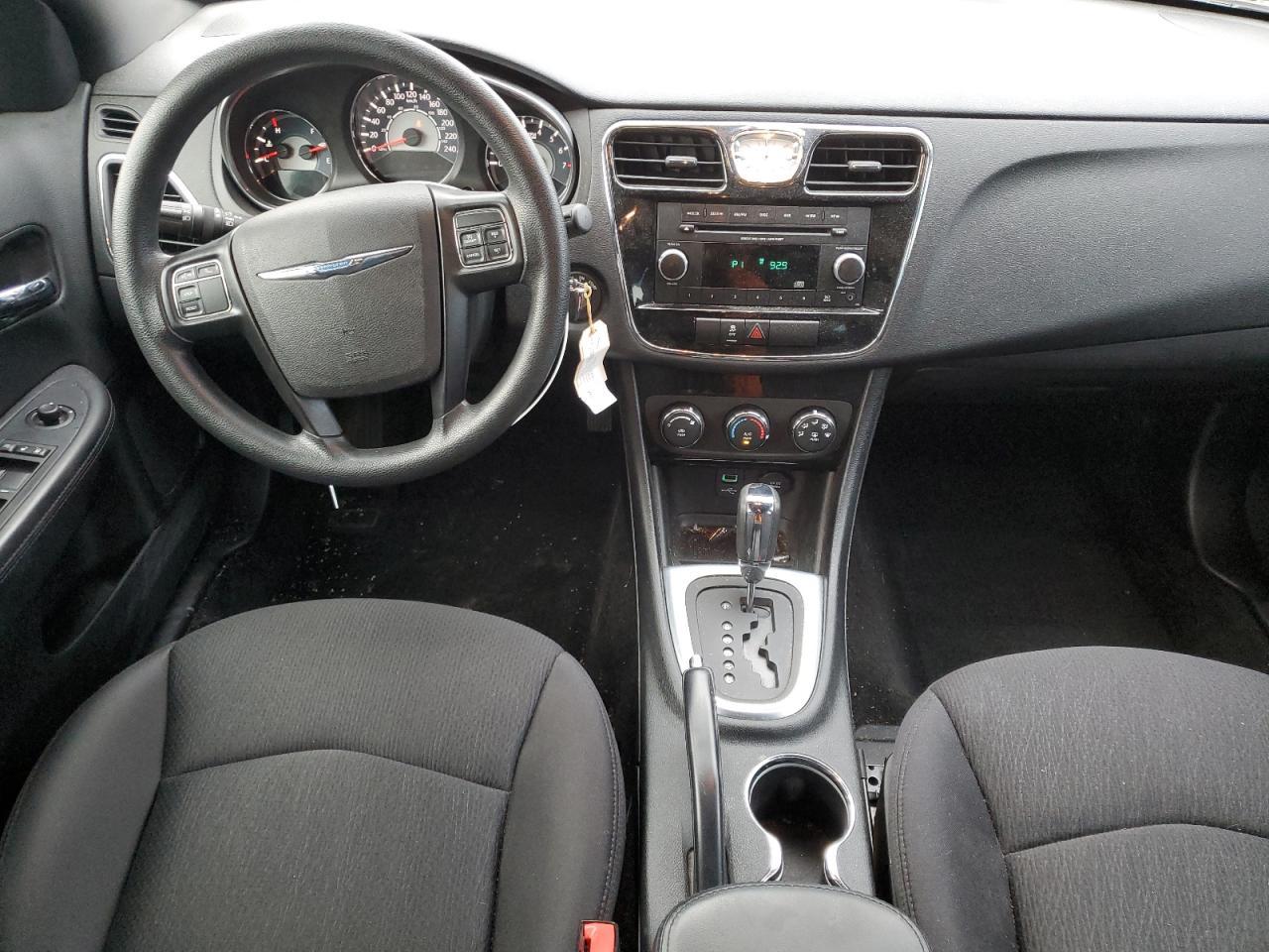 2014 CHRYSLER 200