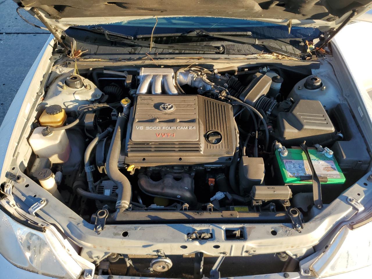 2001 TOYOTA Avalon
