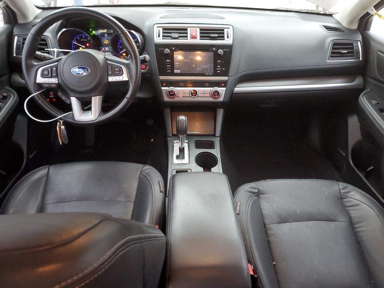 2016 SUBARU Legacy