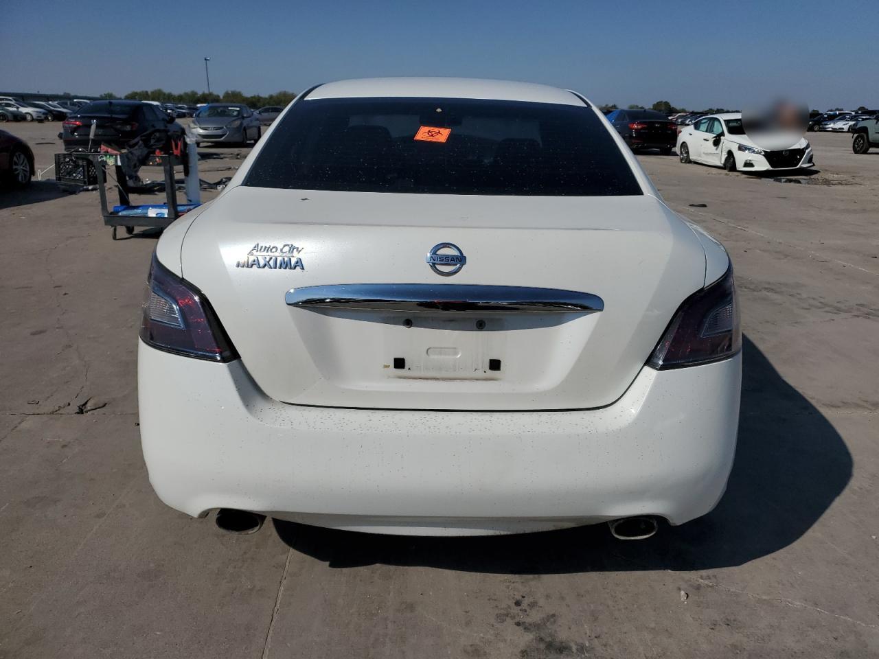 2014 NISSAN Maxima