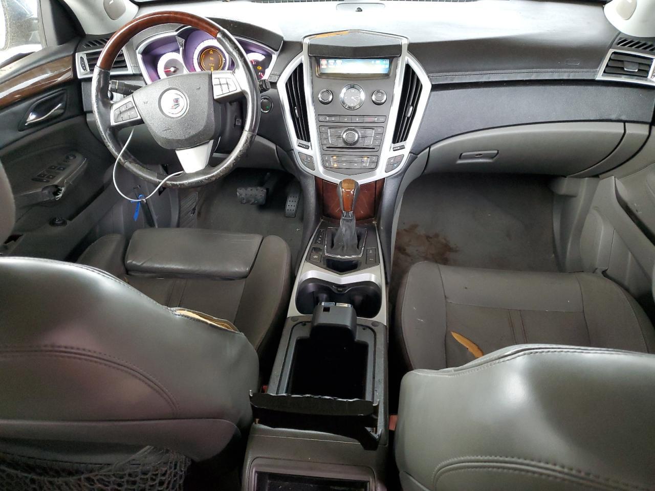2010 CADILLAC SRX