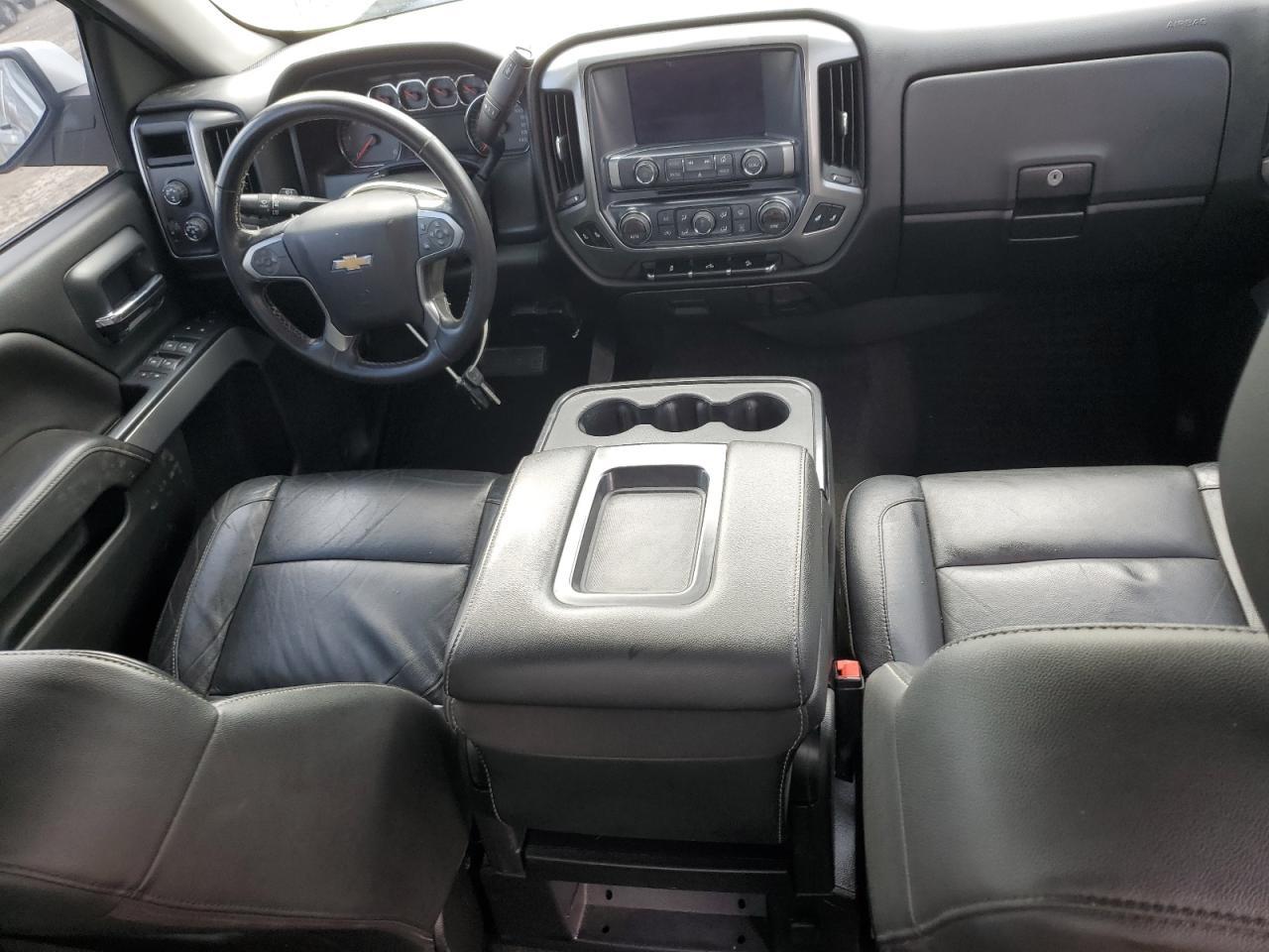 2018 CHEVROLET Silverado