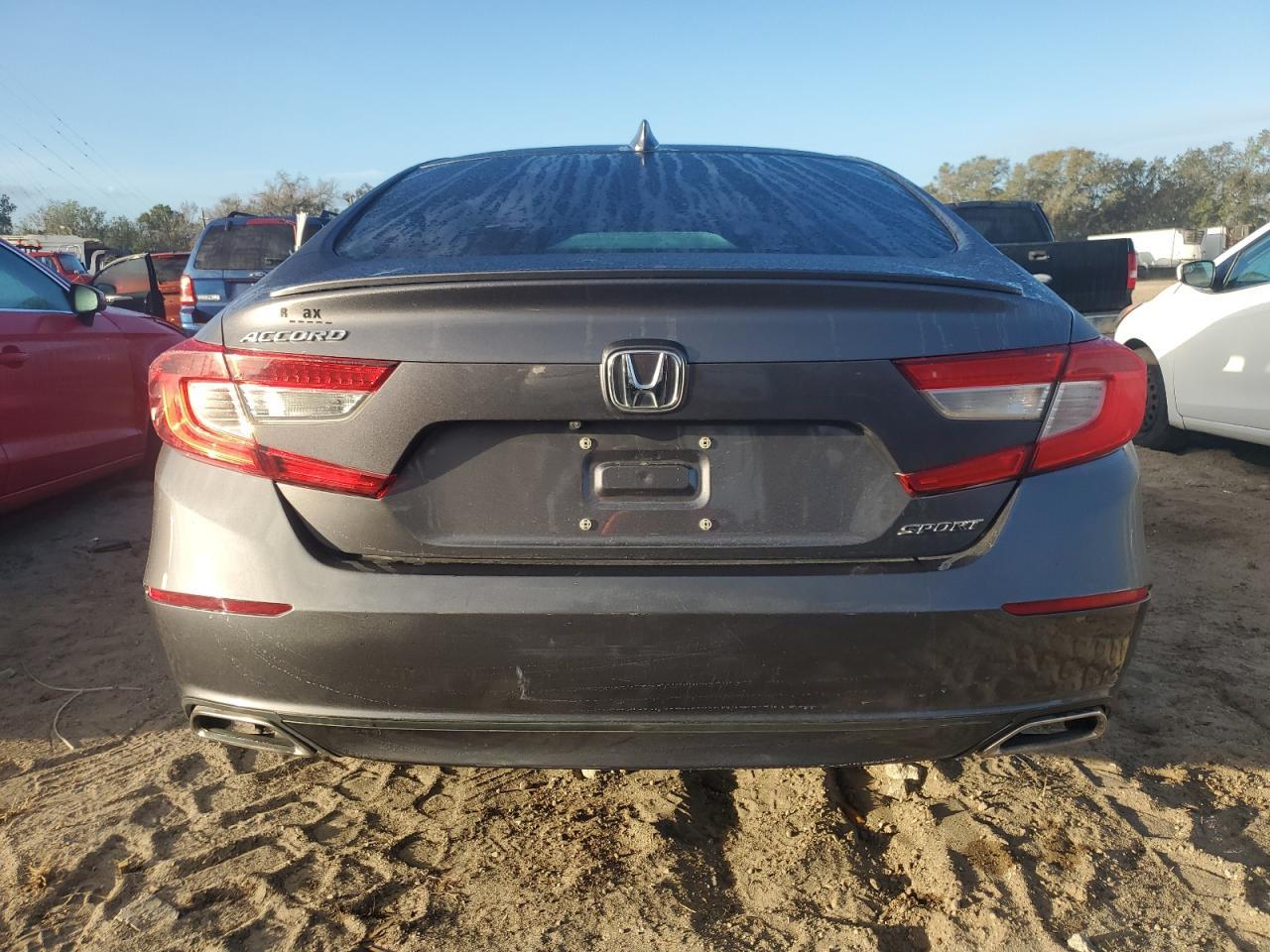 2018 HONDA ACCORD