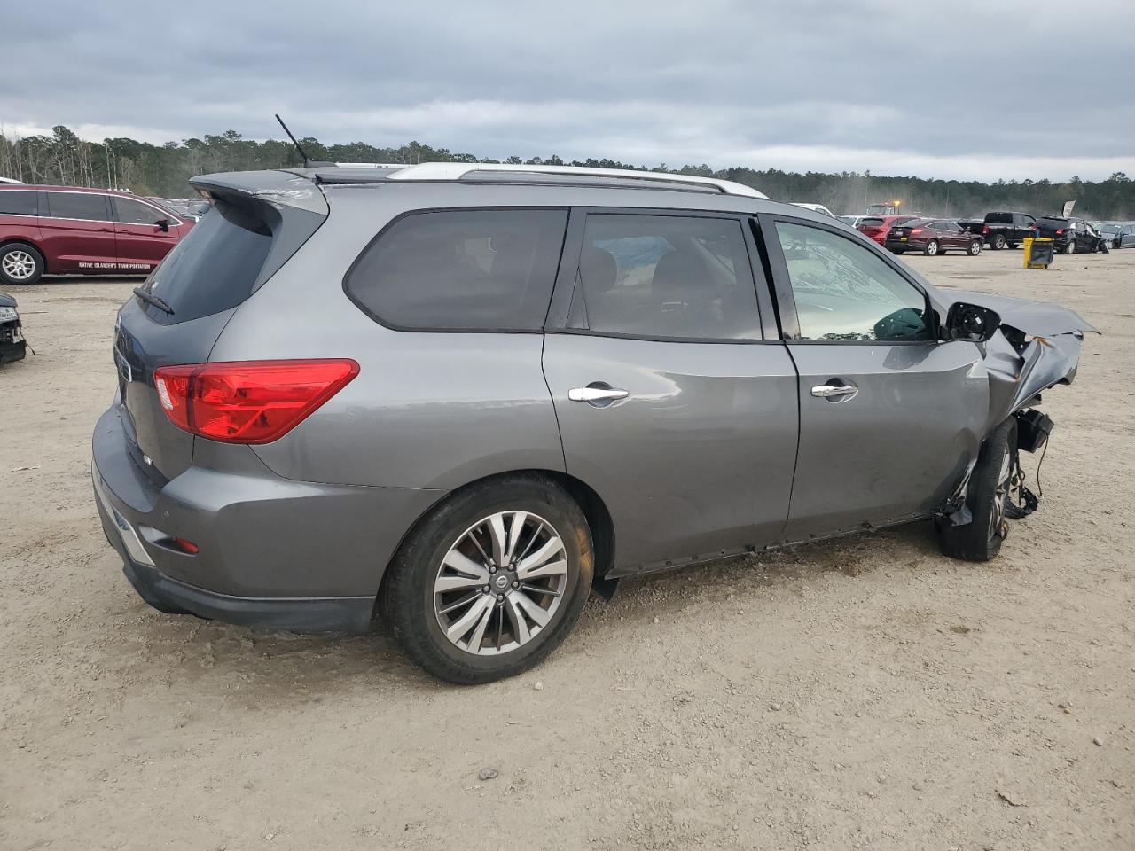 2018 NISSAN PATHFINDER