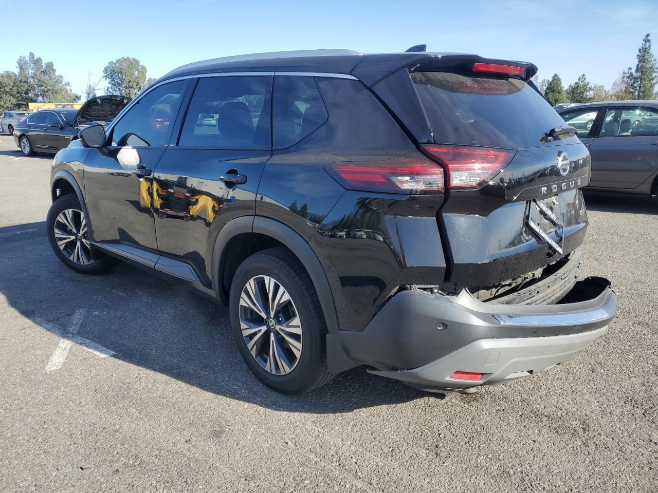 2021 NISSAN ROGUE