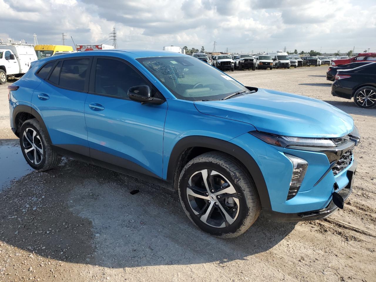 2025 CHEVROLET TRAX