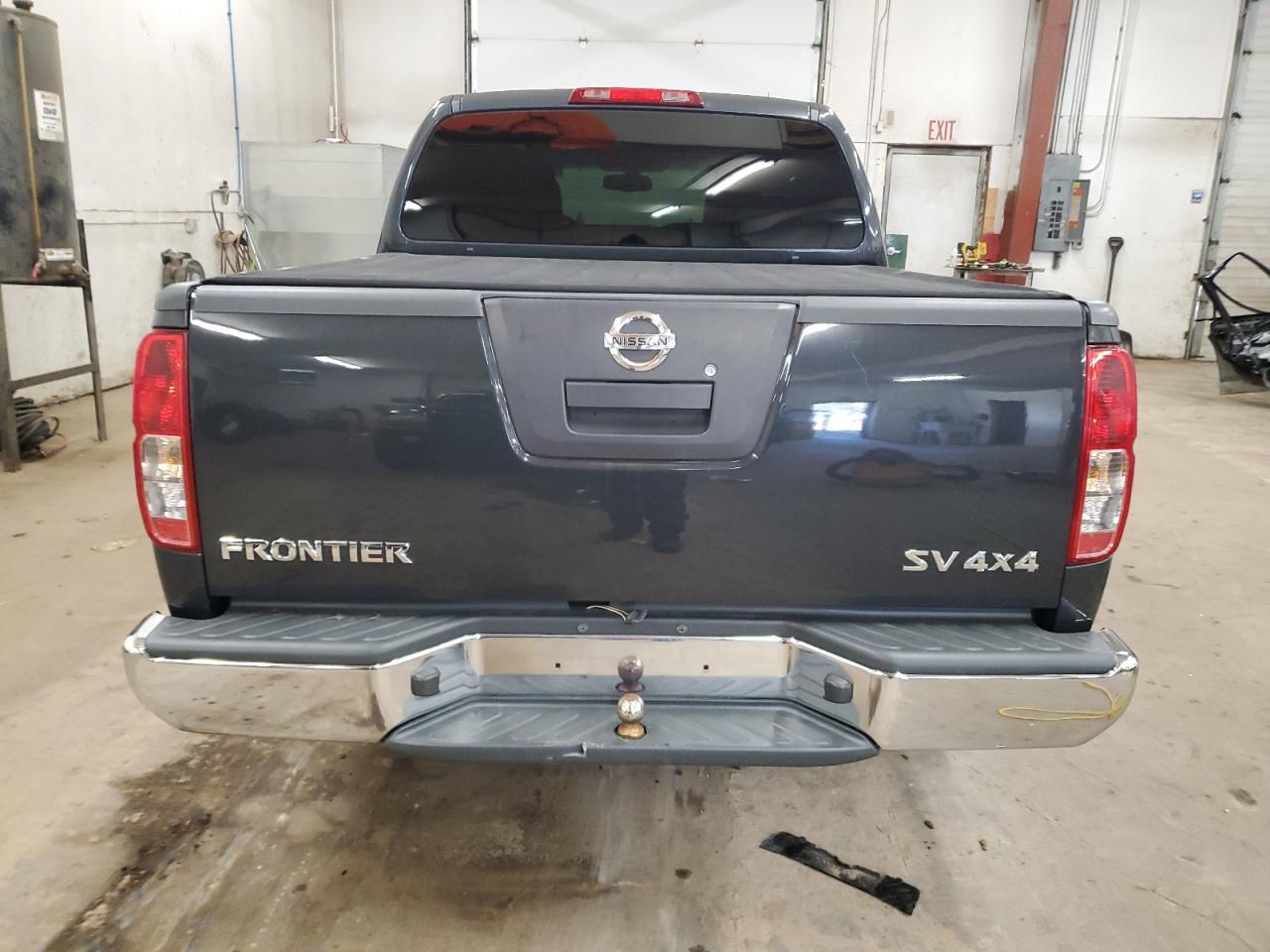 2011 NISSAN Frontier