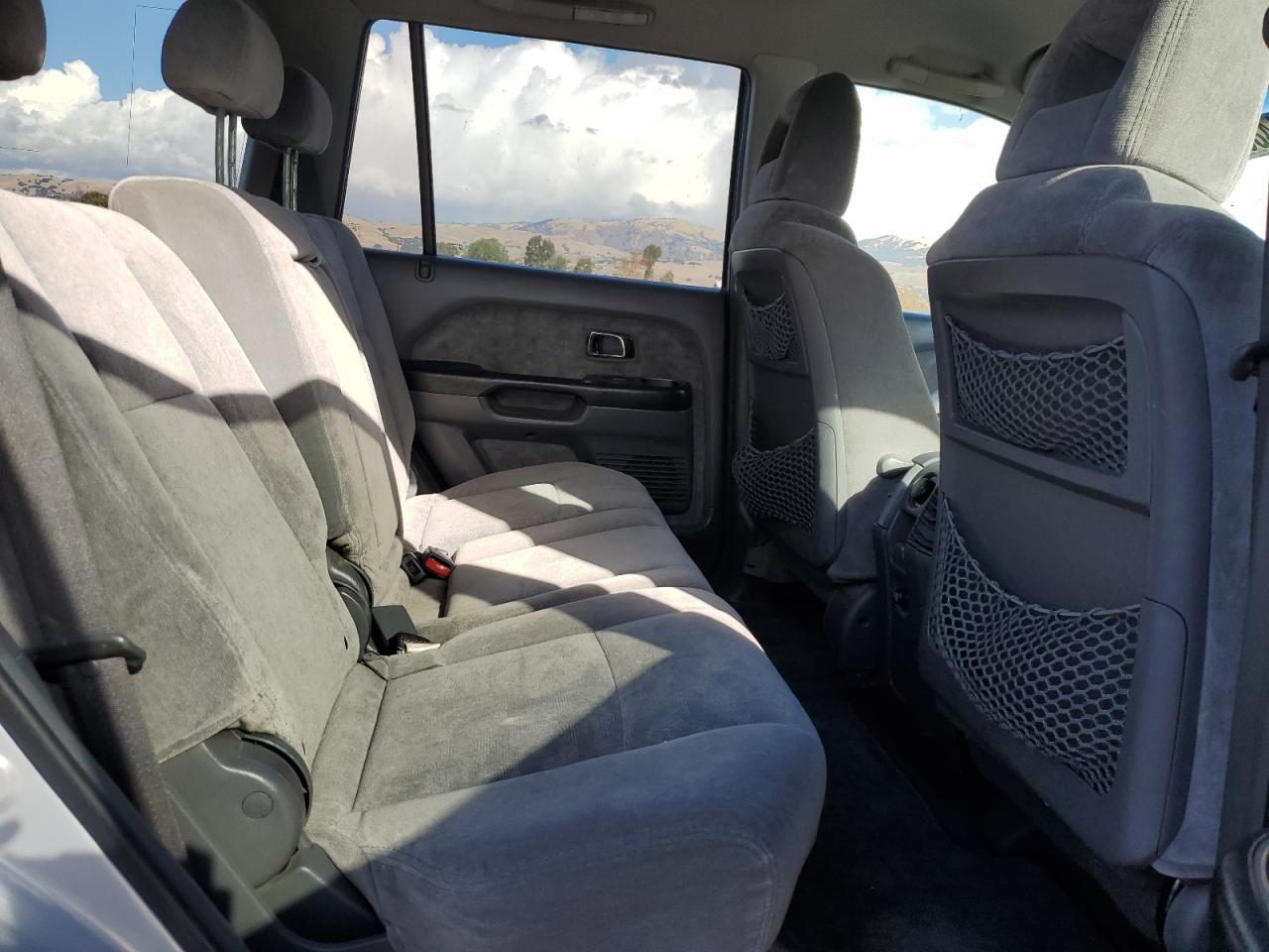 2004 HONDA PILOT