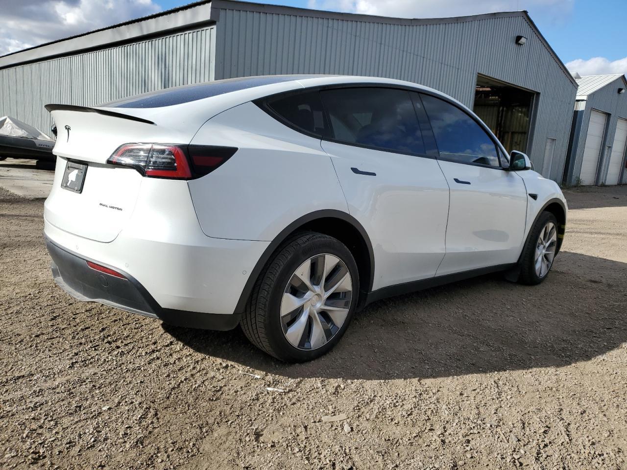2022 TESLA MODEL Y