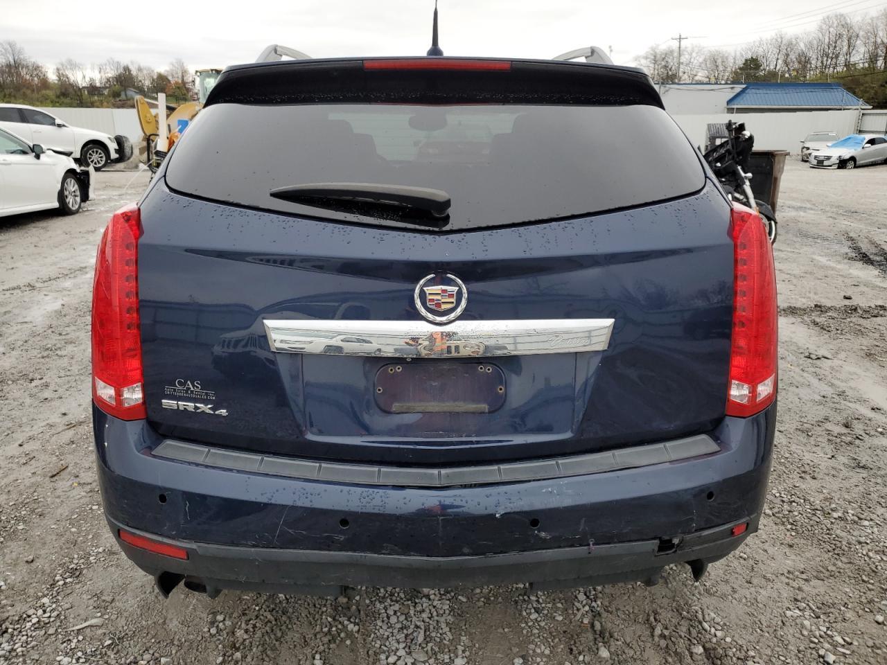 2010 CADILLAC SRX