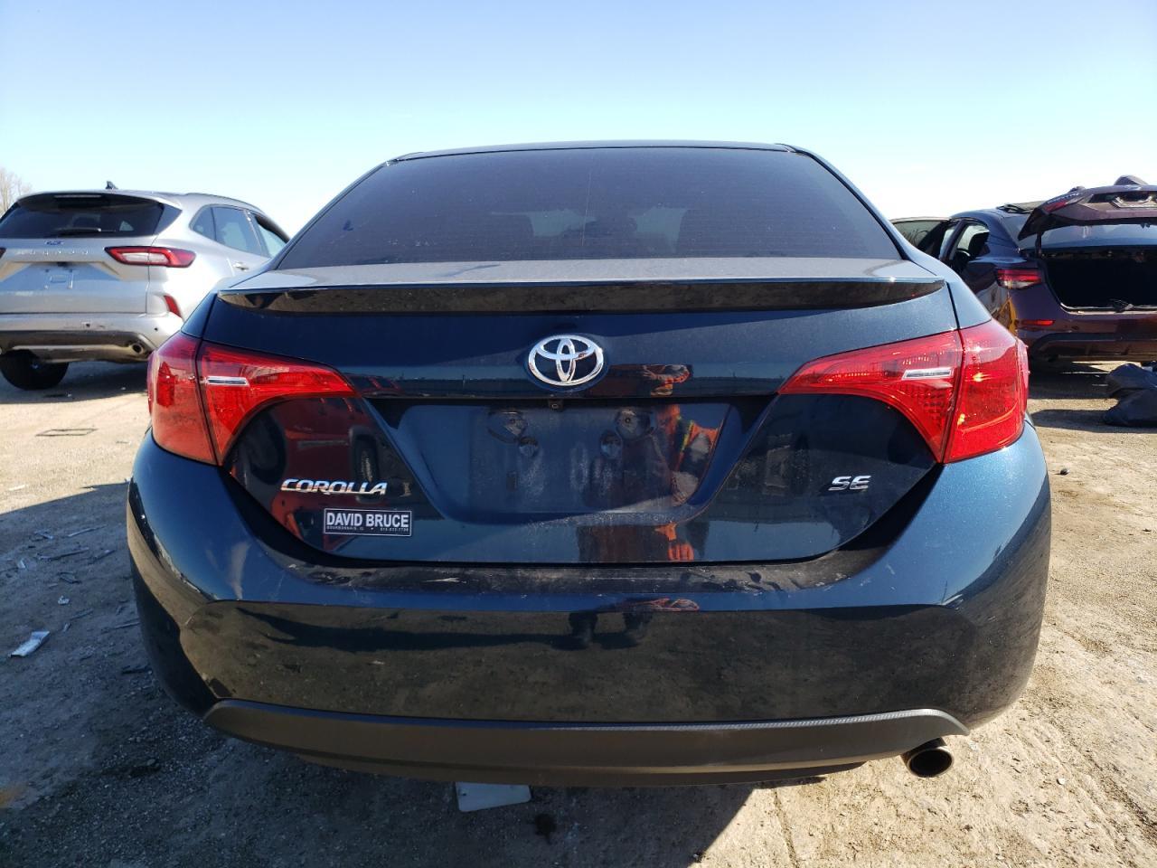 2017 TOYOTA COROLLA
