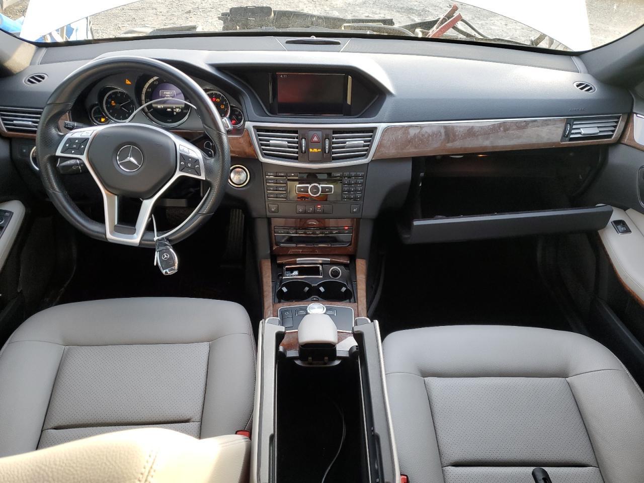 2013 MERCEDES-BENZ E-Class