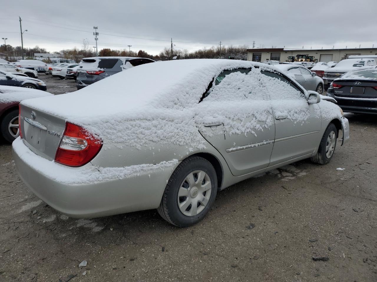 2004 TOYOTA CAMRY