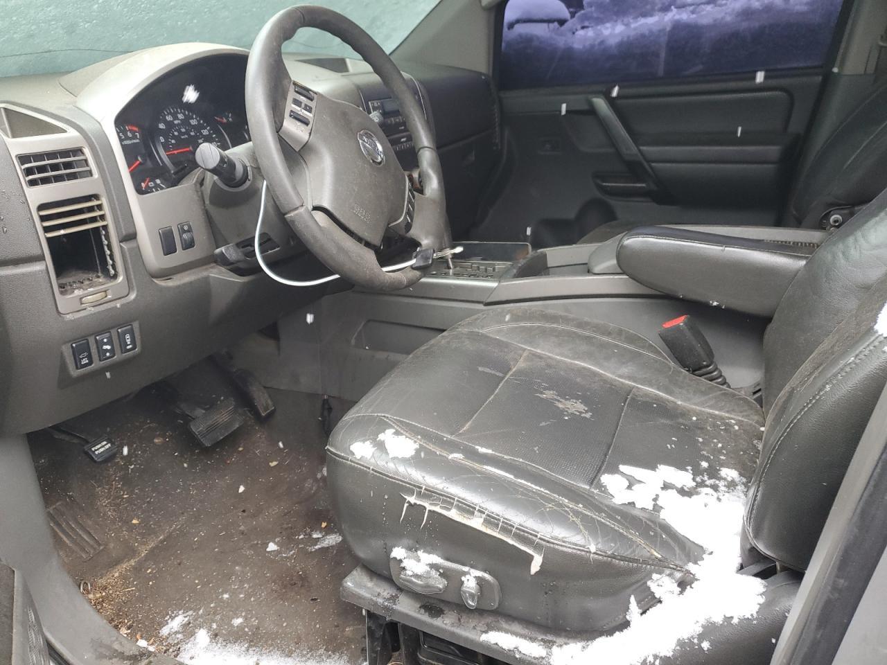 2005 NISSAN Armada