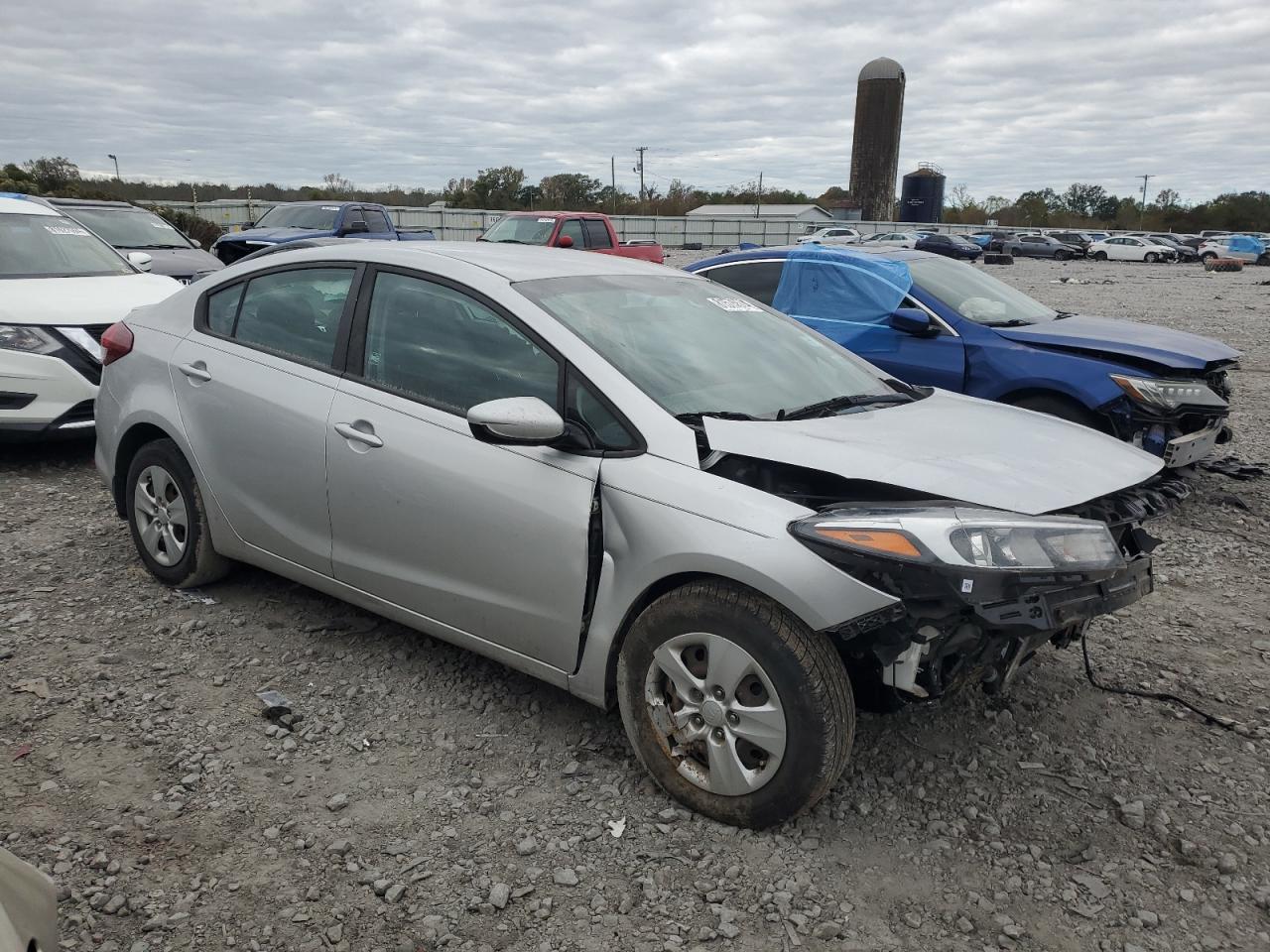 2017 KIA FORTE