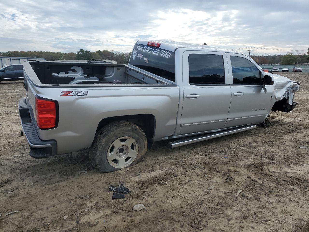 2018 CHEVROLET Silverado