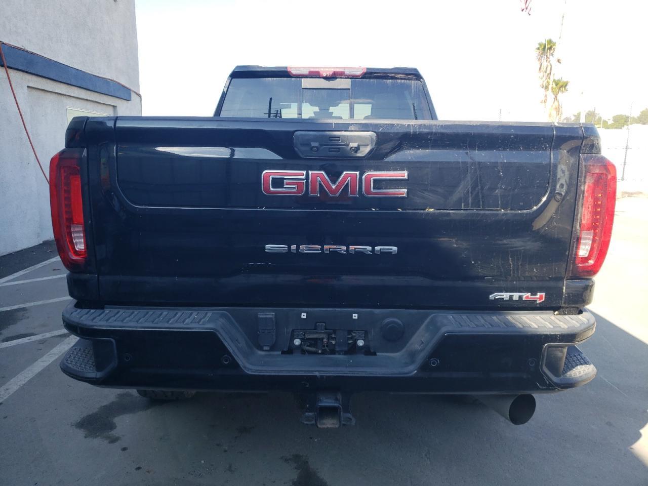 2021 GMC Sierra