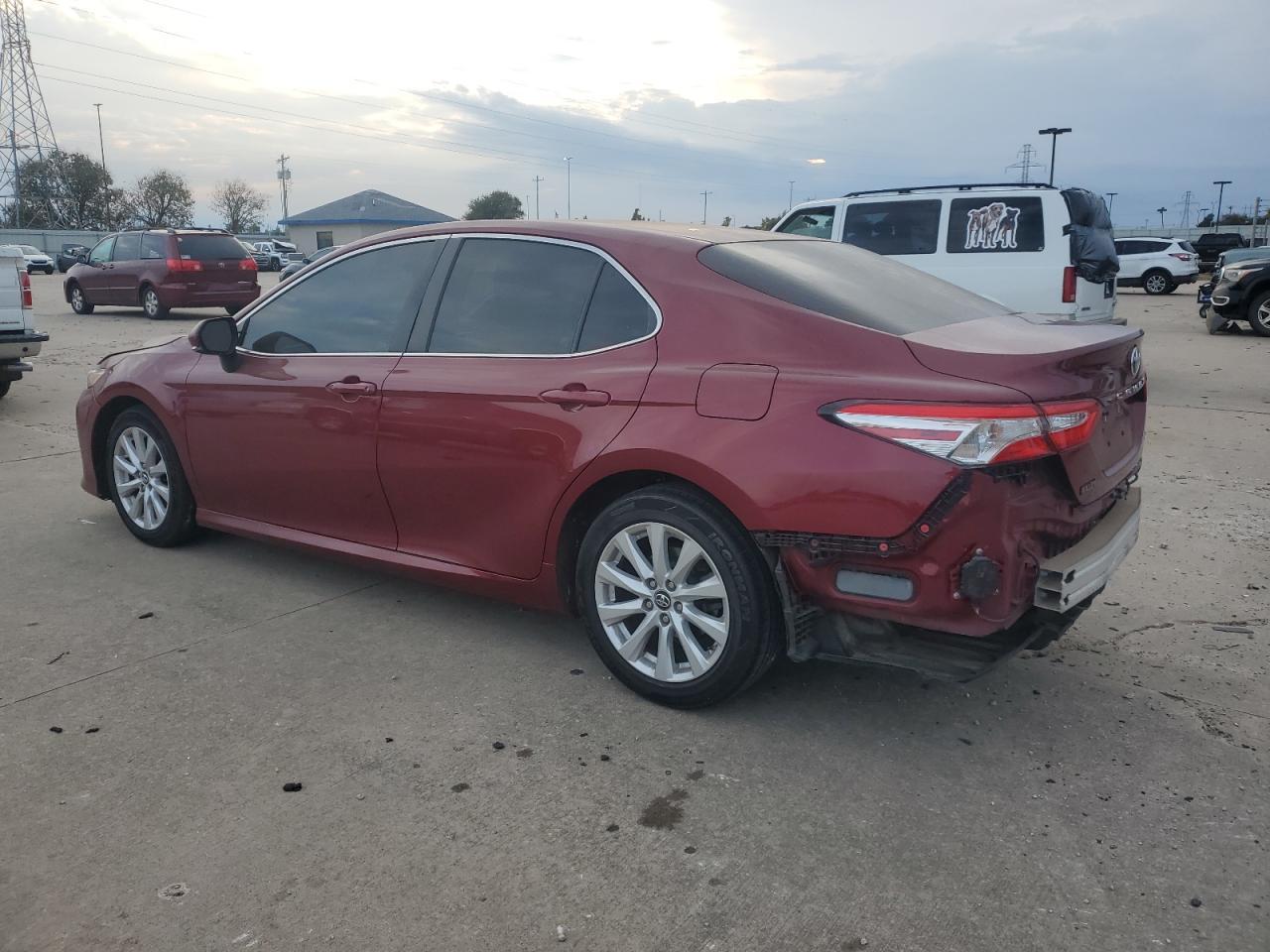 2018 TOYOTA CAMRY