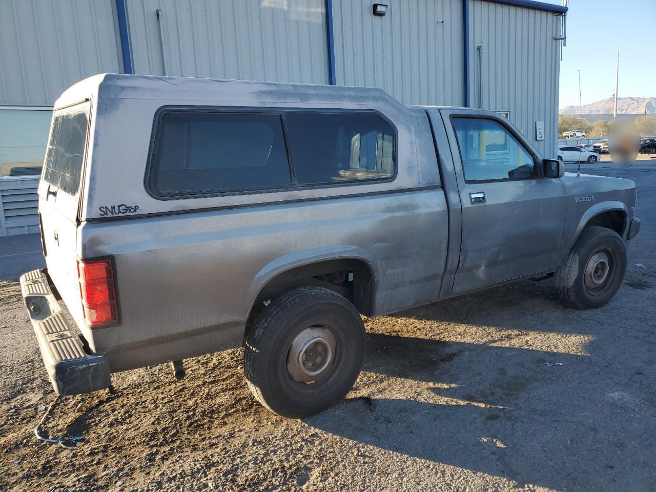 1989 DODGE Dakota