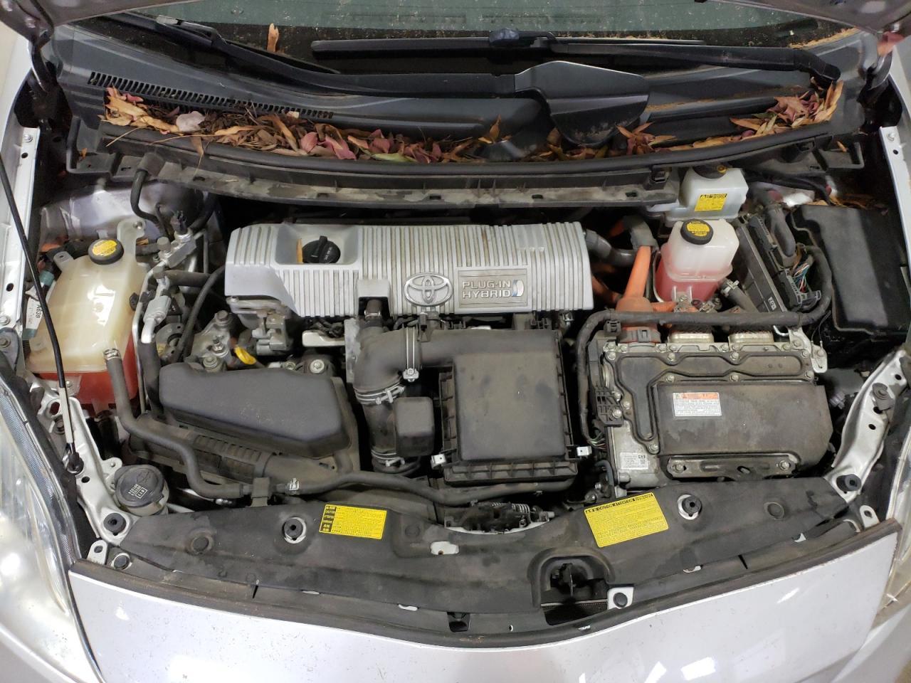 2014 TOYOTA PRIUS
