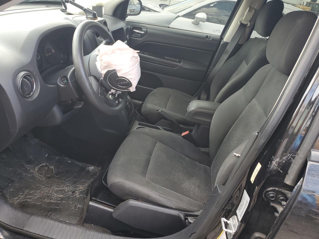 2015 JEEP Compass
