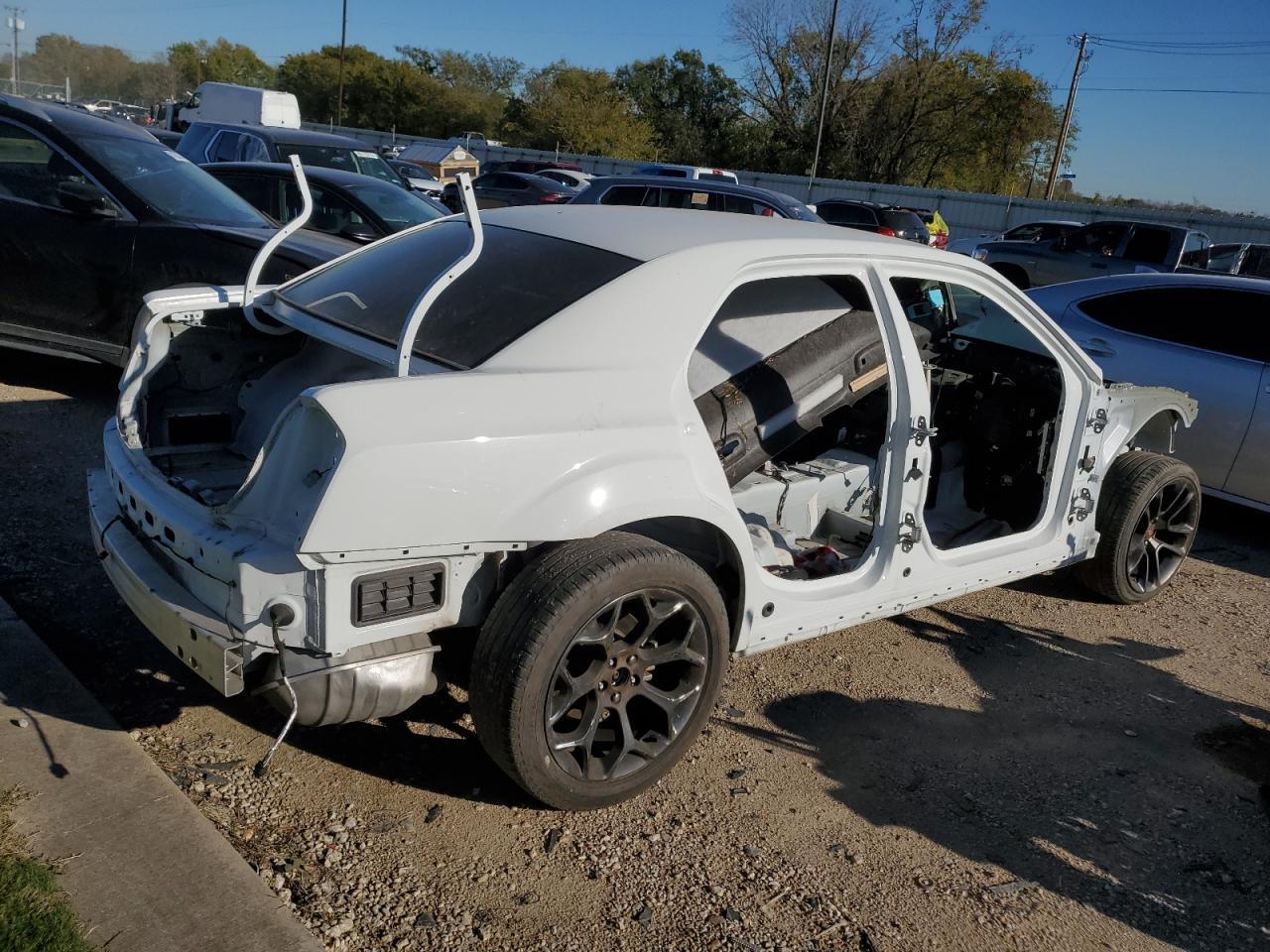 2022 CHRYSLER 300