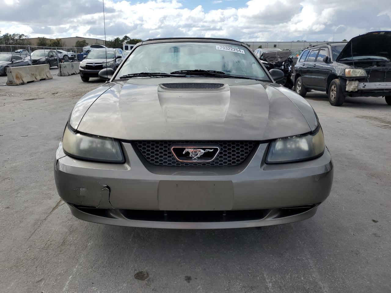 2002 FORD MUSTANG