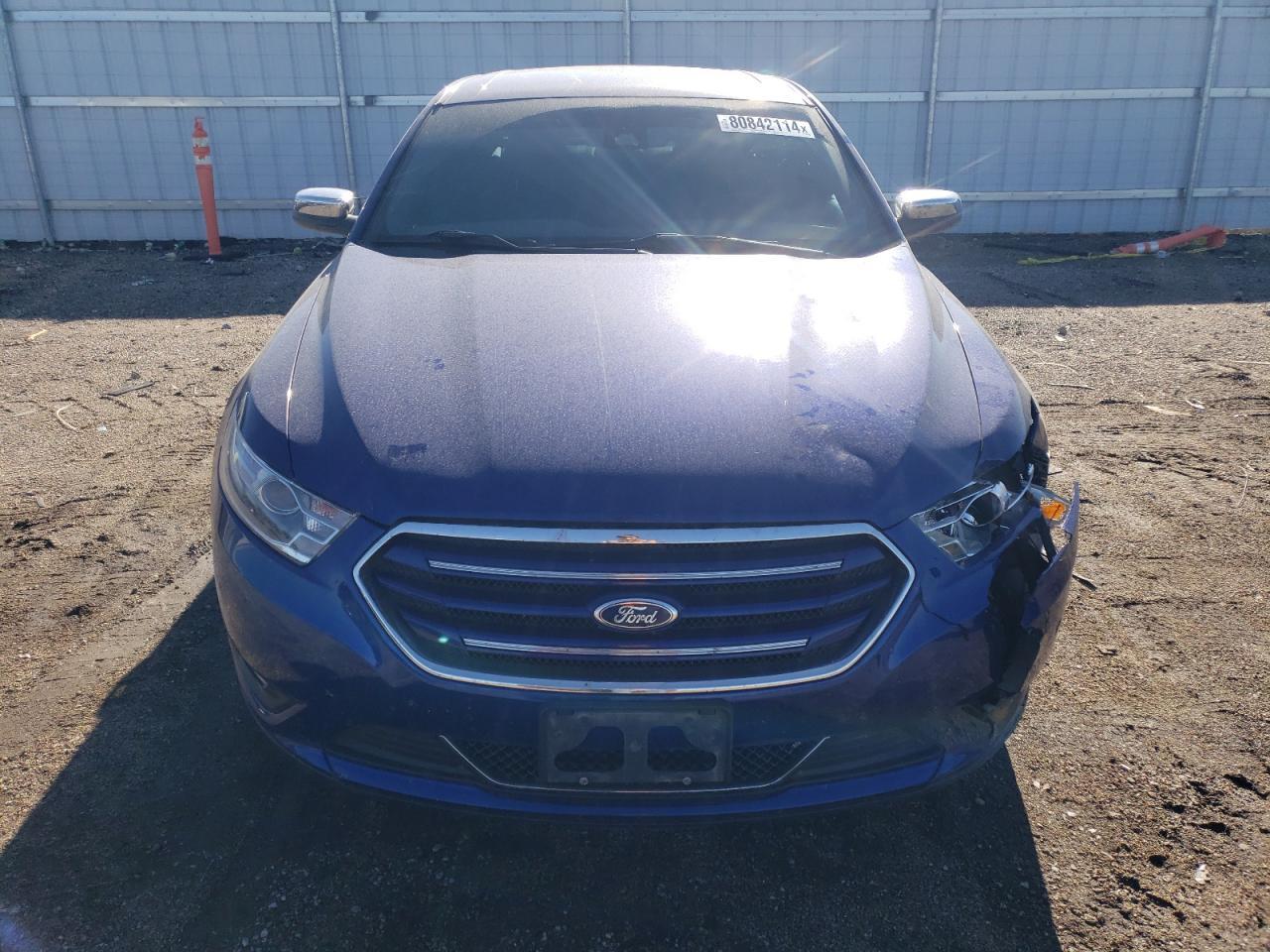2013 FORD Taurus