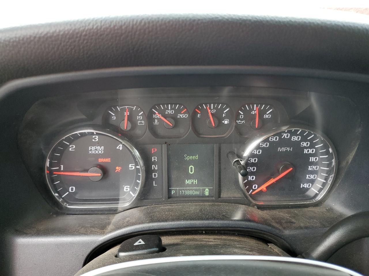 2018 CHEVROLET Silverado