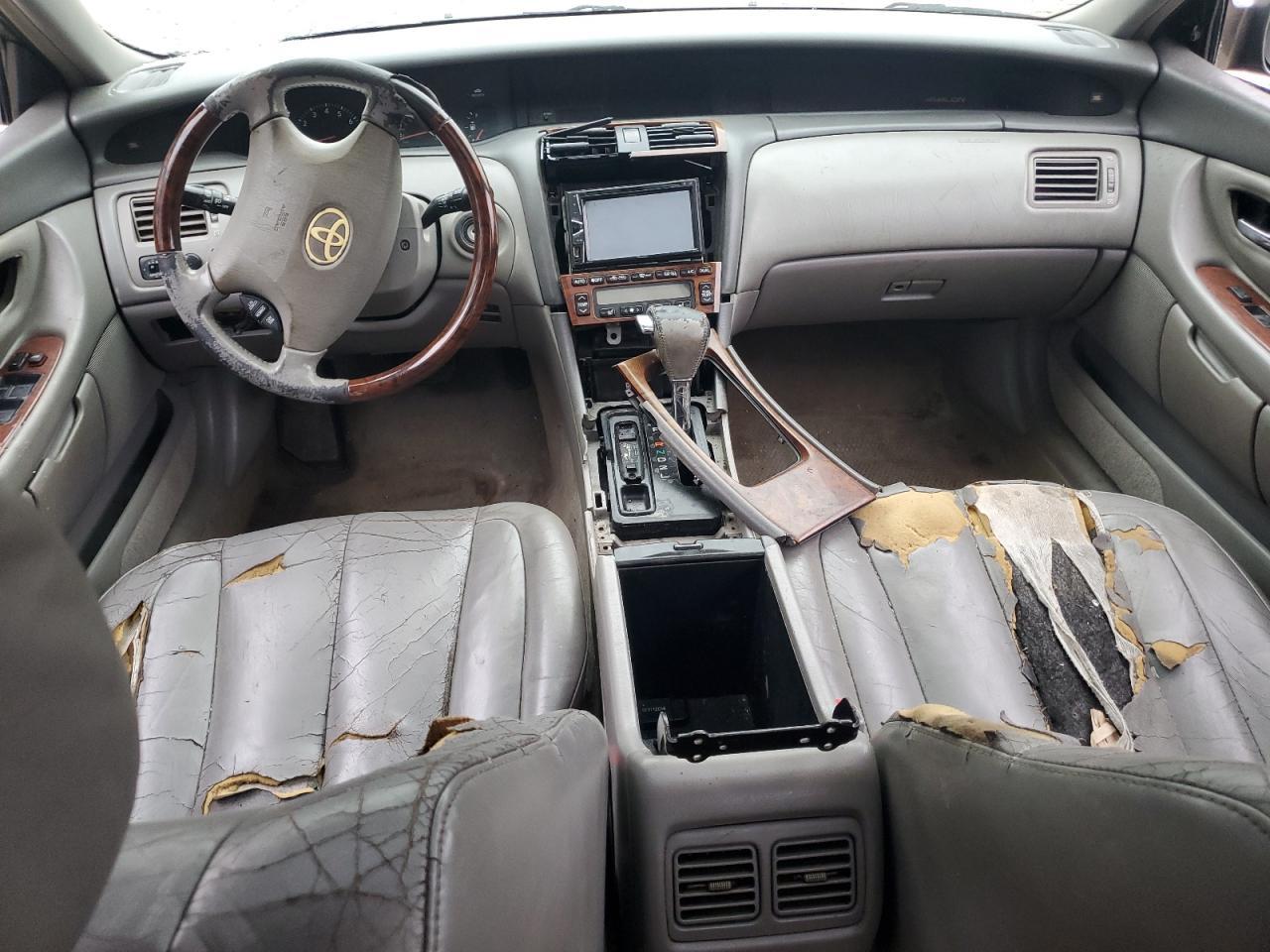 2003 TOYOTA Avalon