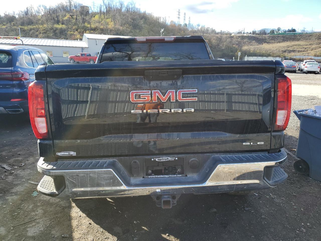 2021 GMC Sierra