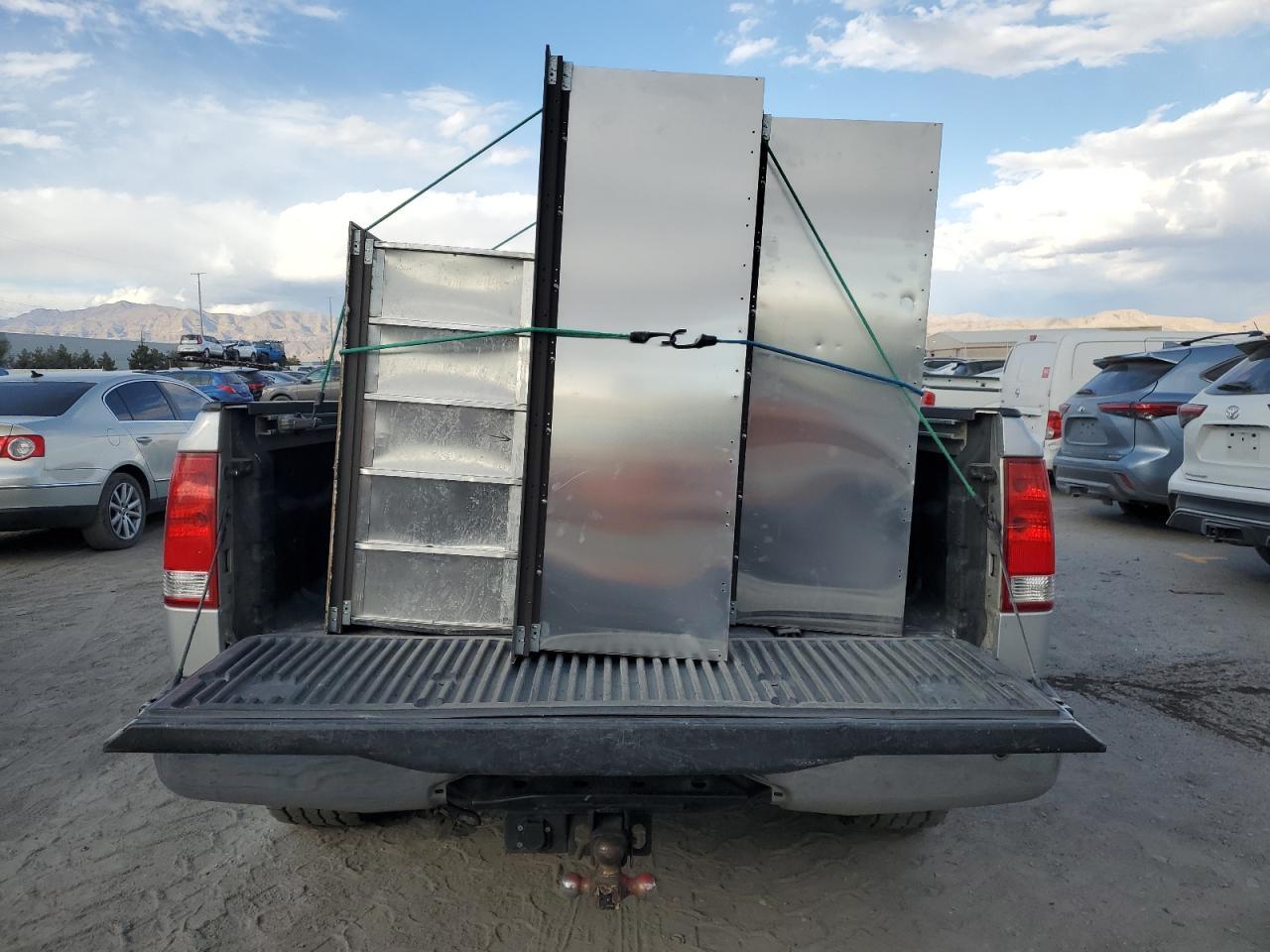 2012 NISSAN Titan