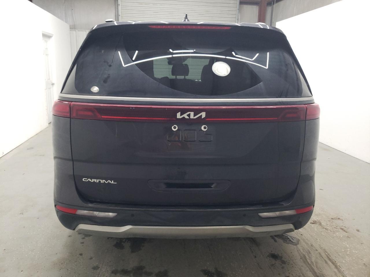 2024 KIA Carnival