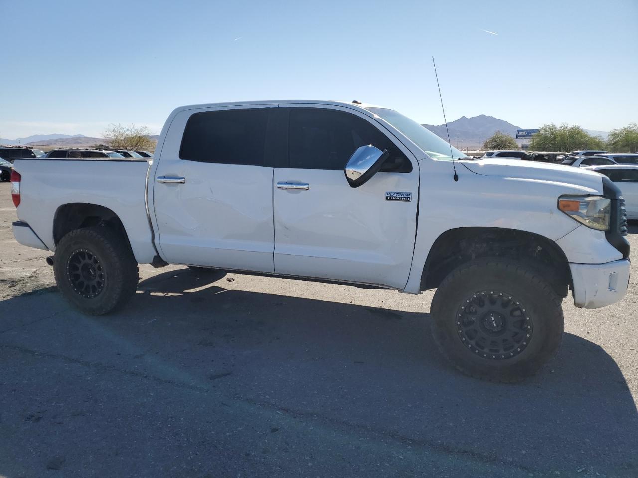 2014 TOYOTA TUNDRA