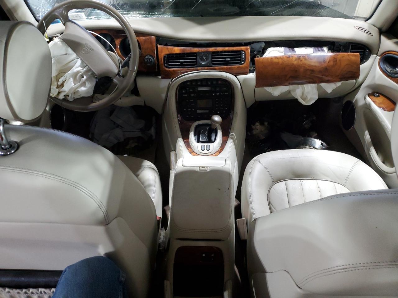 2002 JAGUAR Xj-Series