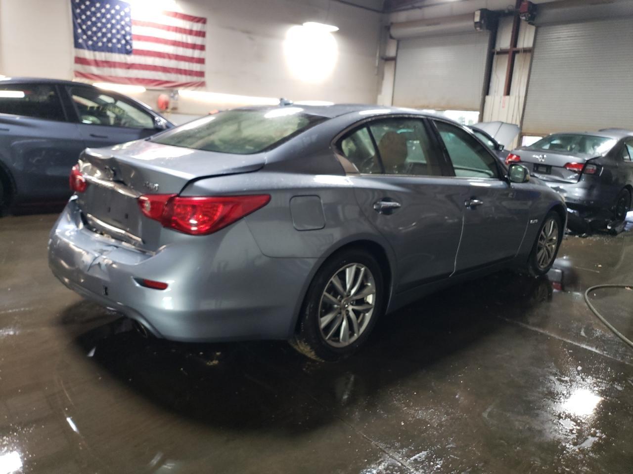 2014 INFINITI Q50