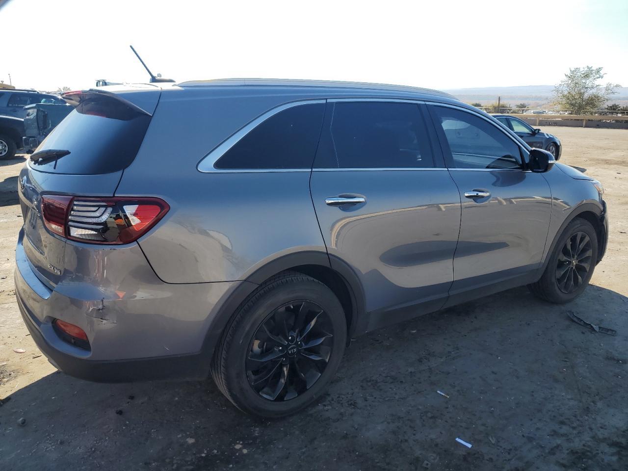 2020 KIA SORENTO