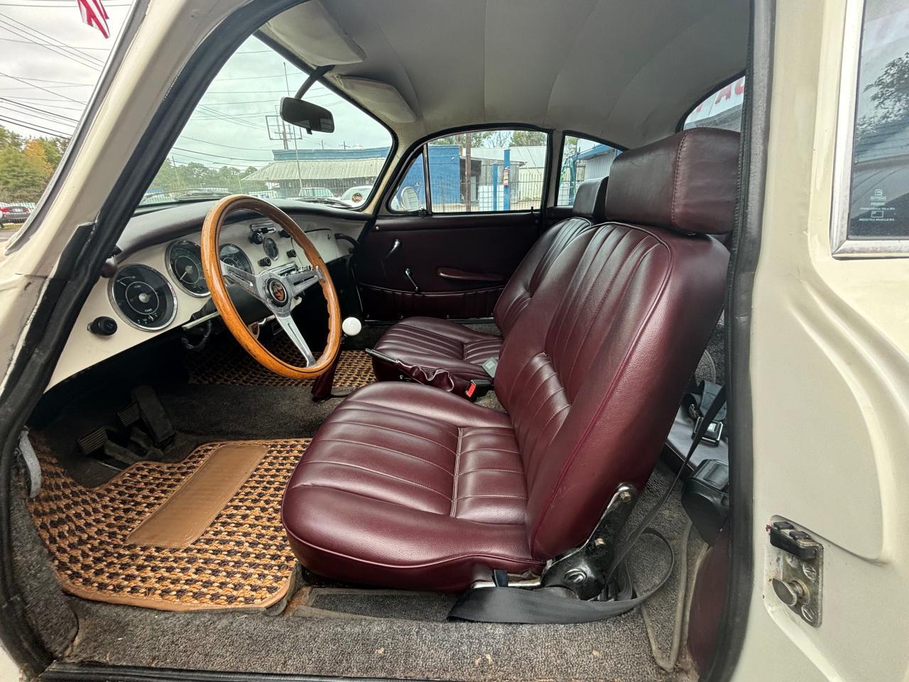 1961 PORSCHE 911
