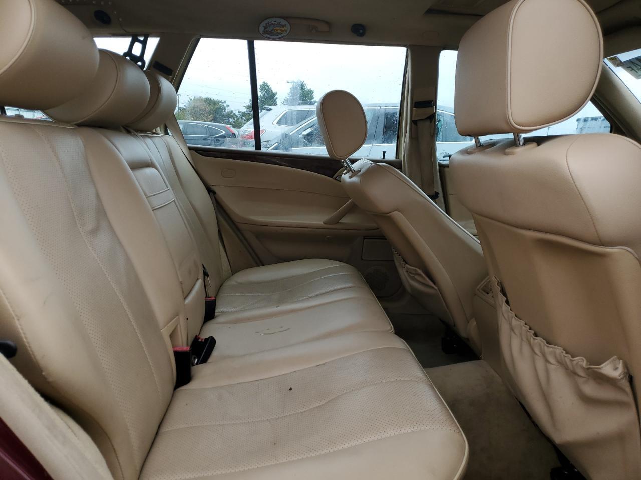 2001 MERCEDES-BENZ E-Class