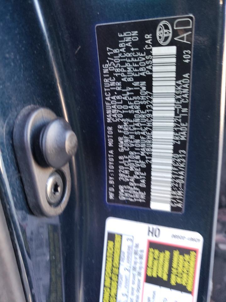 2017 TOYOTA COROLLA