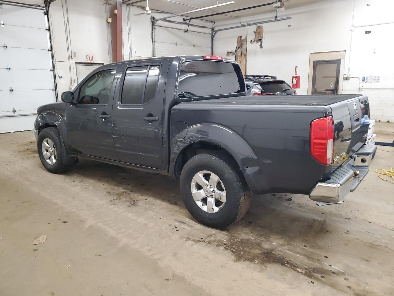 2011 NISSAN Frontier
