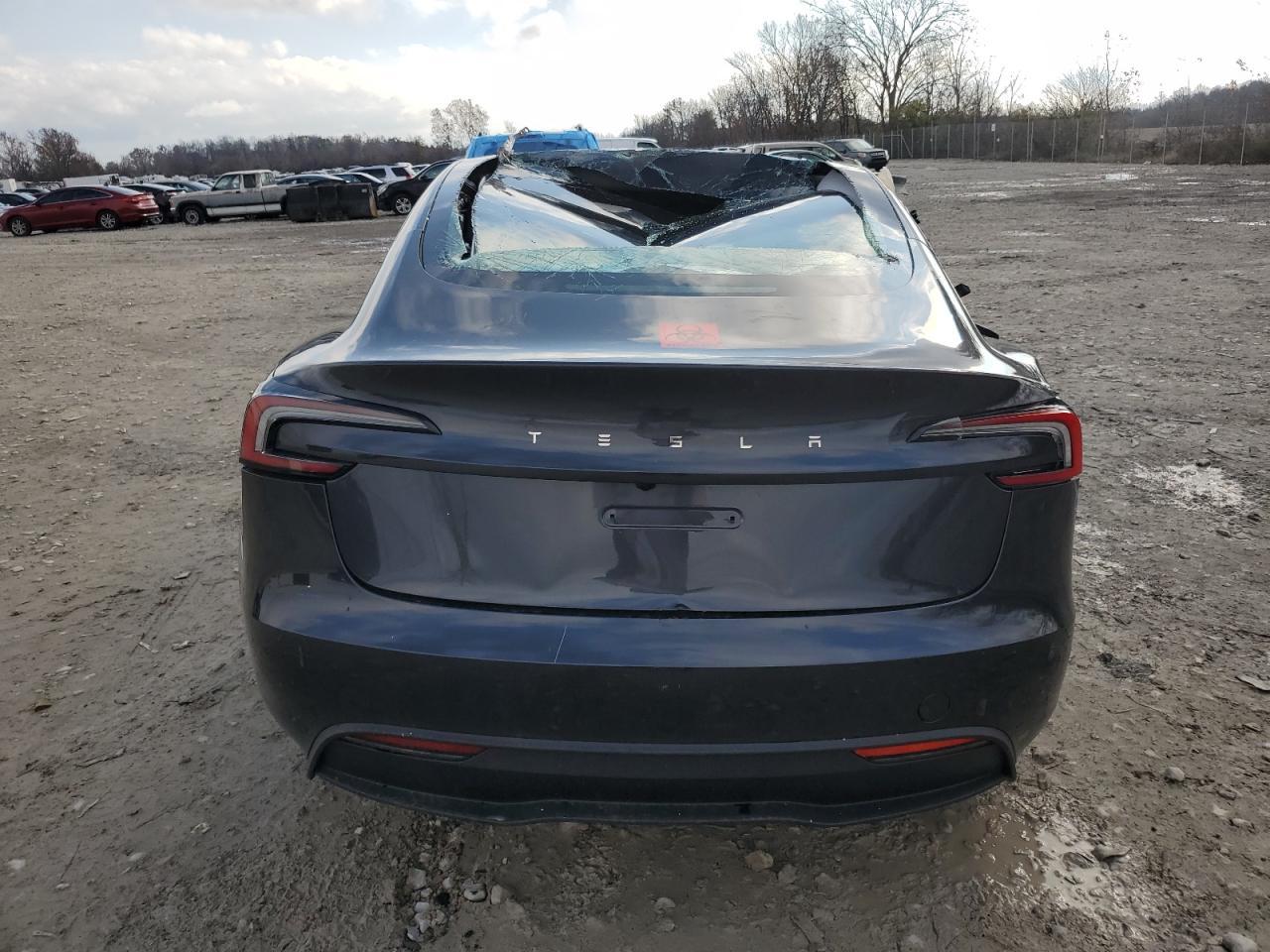 2024 TESLA MODEL 3