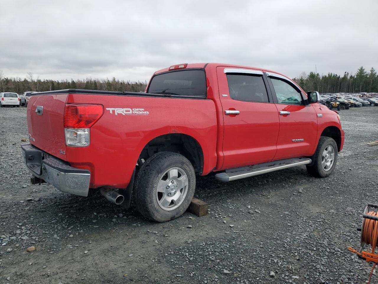2013 TOYOTA TUNDRA