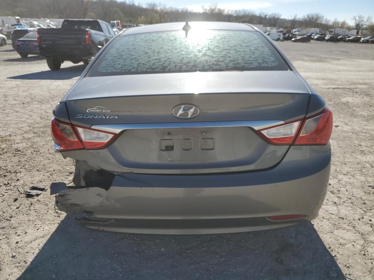 2013 HYUNDAI SONATA