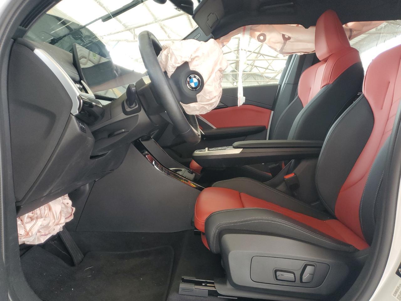 2023 BMW X1