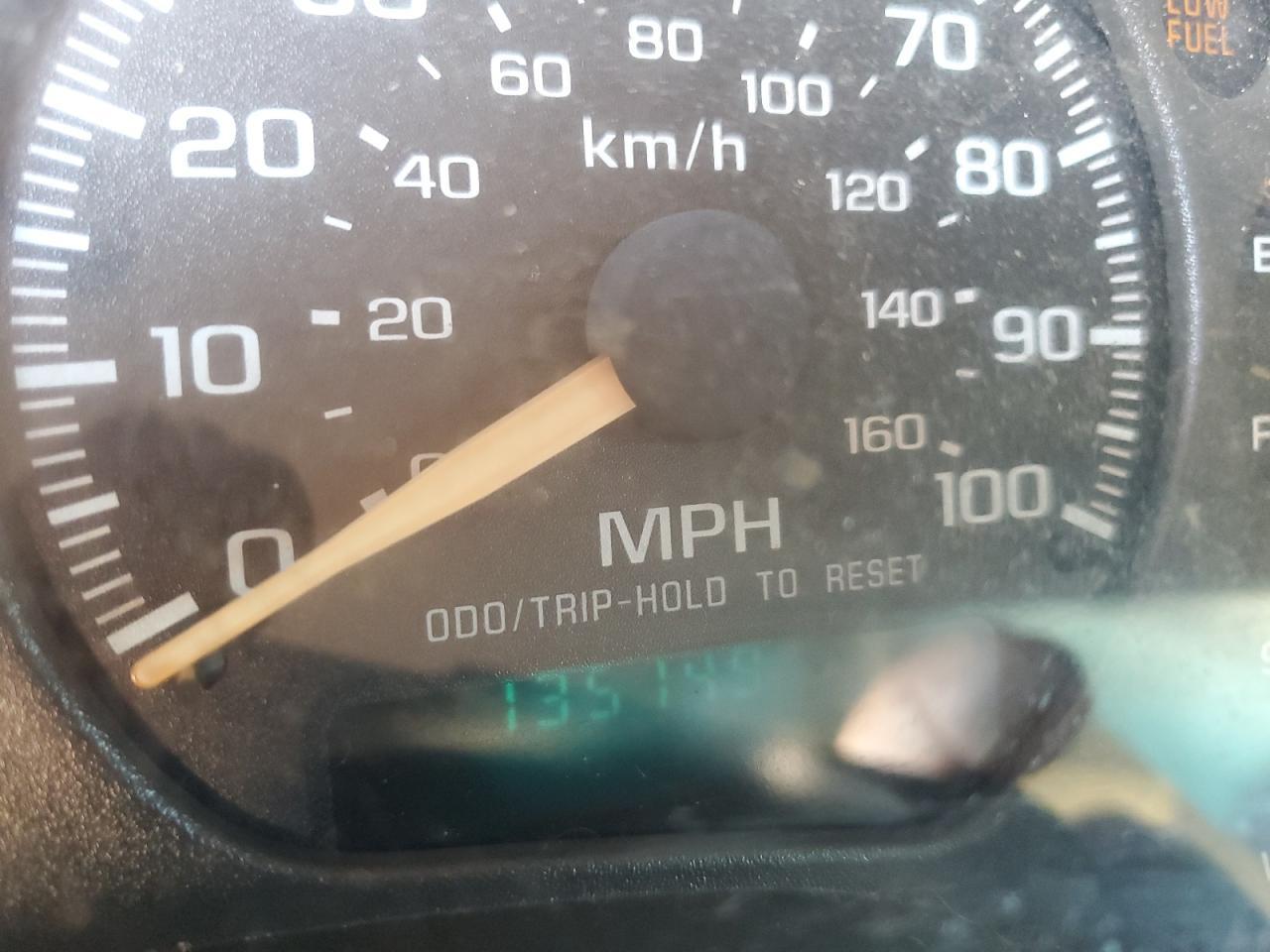 2002 CHEVROLET BLAZER